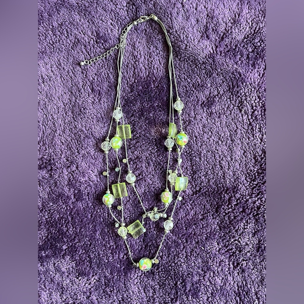 Green Glass Beads Necklace